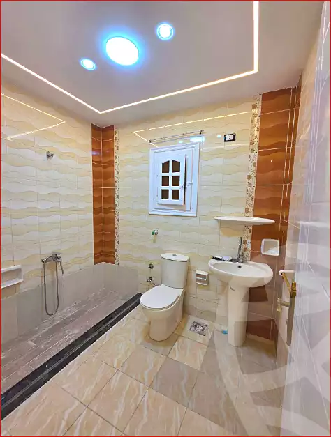 https://aqarmap.com.eg/ar/listing/7148145-for-sale-alexandria-sydy-bshr-sydy-bshr-bhry