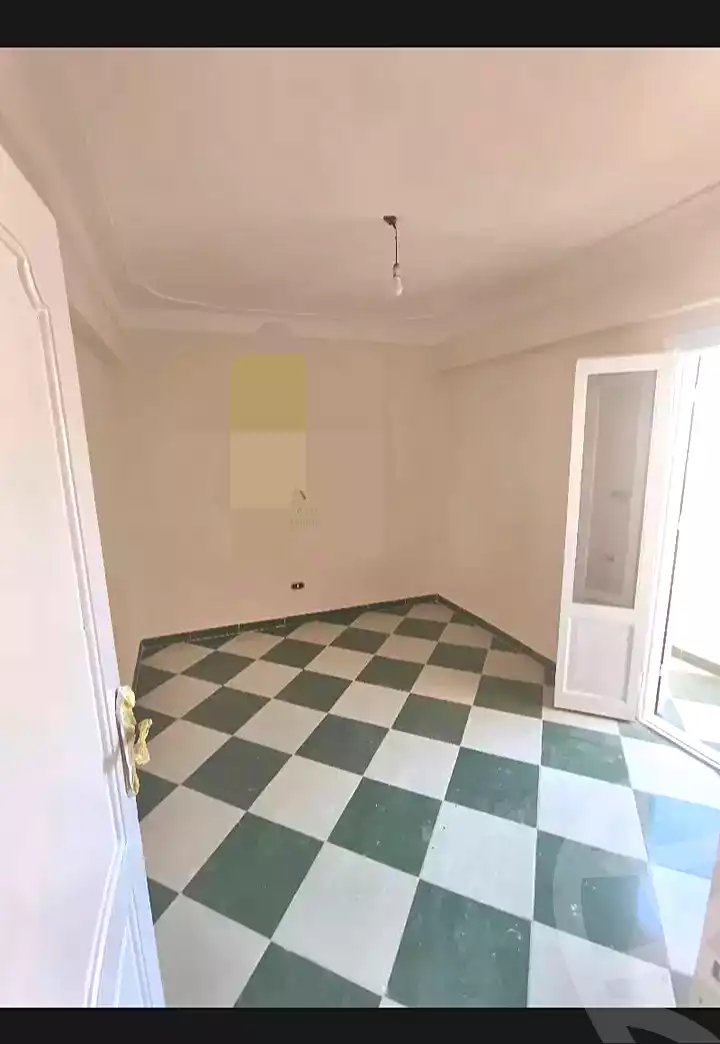 https://aqarmap.com.eg/ar/listing/7148406-for-sale-alexandria-al-agamy-el-hanouvel-gomaa-moftah-st