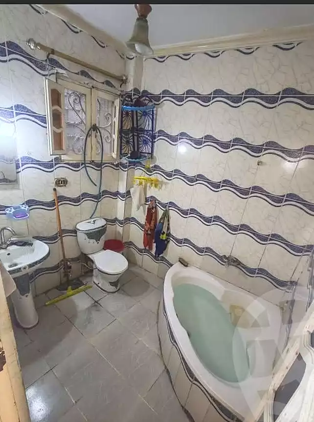 https://aqarmap.com.eg/ar/listing/7148915-for-sale-alexandria-al-agamy-el-hanouvel-gabir-hafez-st