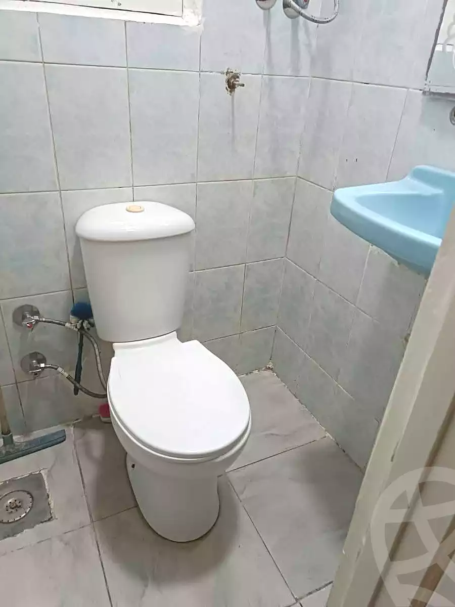 https://aqarmap.com.eg/ar/listing/7148940-for-rent-alexandria-lsywf-shamaa
