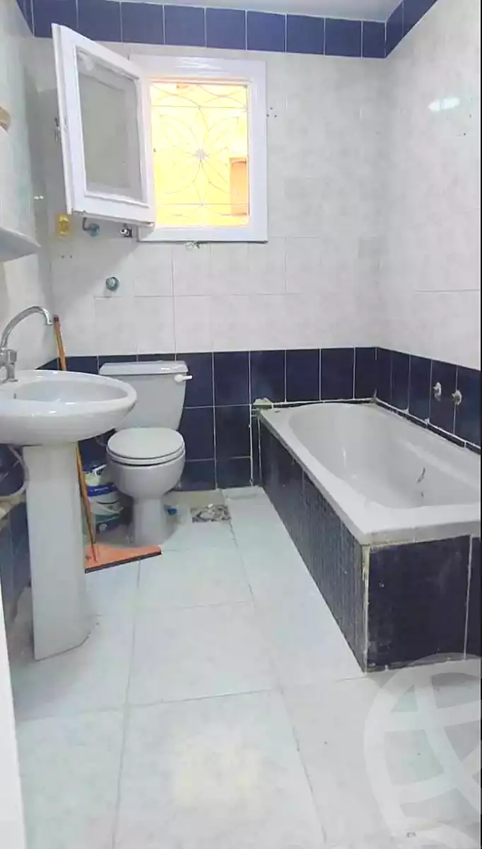 https://aqarmap.com.eg/en/listing/7148960-for-sale-alexandria-al-agamy-shataa-el-nakheel