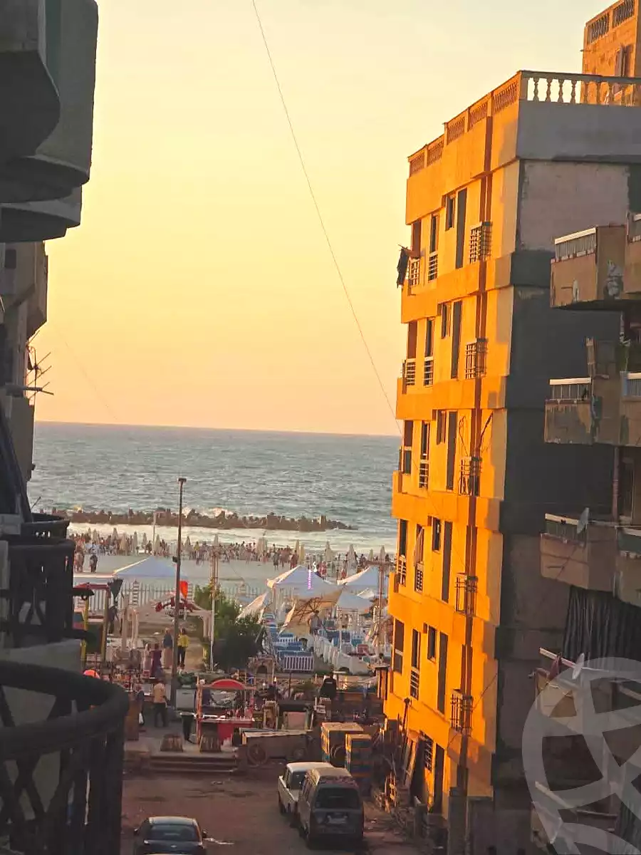 https://aqarmap.com.eg/ar/listing/7148984-for-sale-alexandria-al-agamy-shataa-el-nakheel-street-35