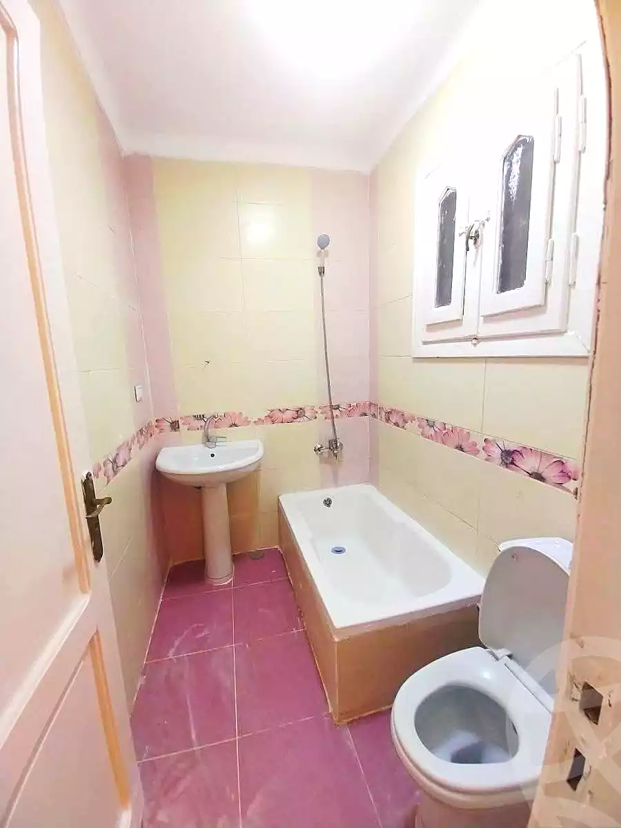 https://aqarmap.com.eg/ar/listing/7149224-for-sale-alexandria-al-agamy-shataa-el-nakheel