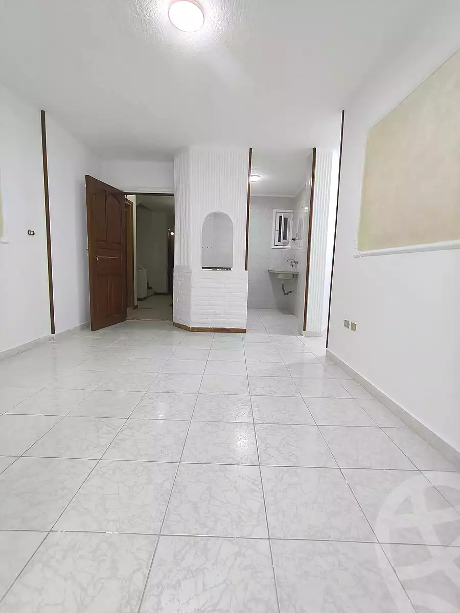 https://aqarmap.com.eg/ar/listing/7149422-for-sale-alexandria-al-agamy-shataa-el-nakheel