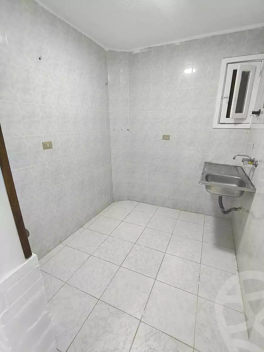 https://aqarmap.com.eg/ar/listing/7149422-for-sale-alexandria-al-agamy-shataa-el-nakheel