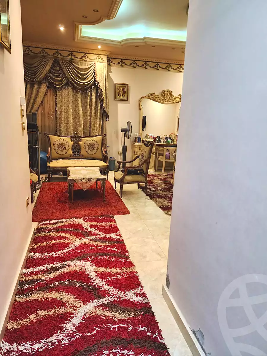 https://aqarmap.com.eg/en/listing/7149598-for-sale-cairo-el-haram-shareaa-el-haram
