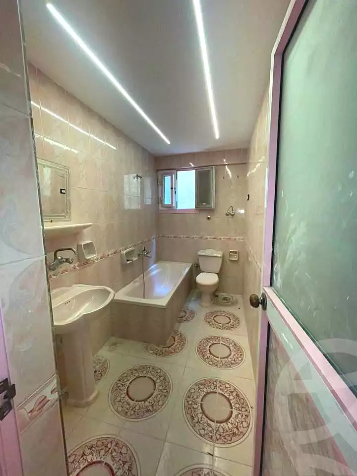 https://aqarmap.com.eg/en/listing/7149809-for-sale-alexandria-lsywf-el-falki
