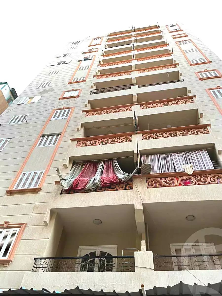 https://aqarmap.com.eg/ar/listing/7150106-for-sale-alexandria-al-agamy-shataa-el-nakheel