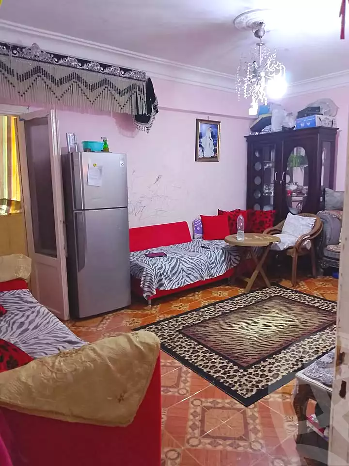 https://aqarmap.com.eg/en/listing/7150173-for-sale-alexandria-al-agamy-el-hanouvel-el-kholafaa-el-rashdeen-st