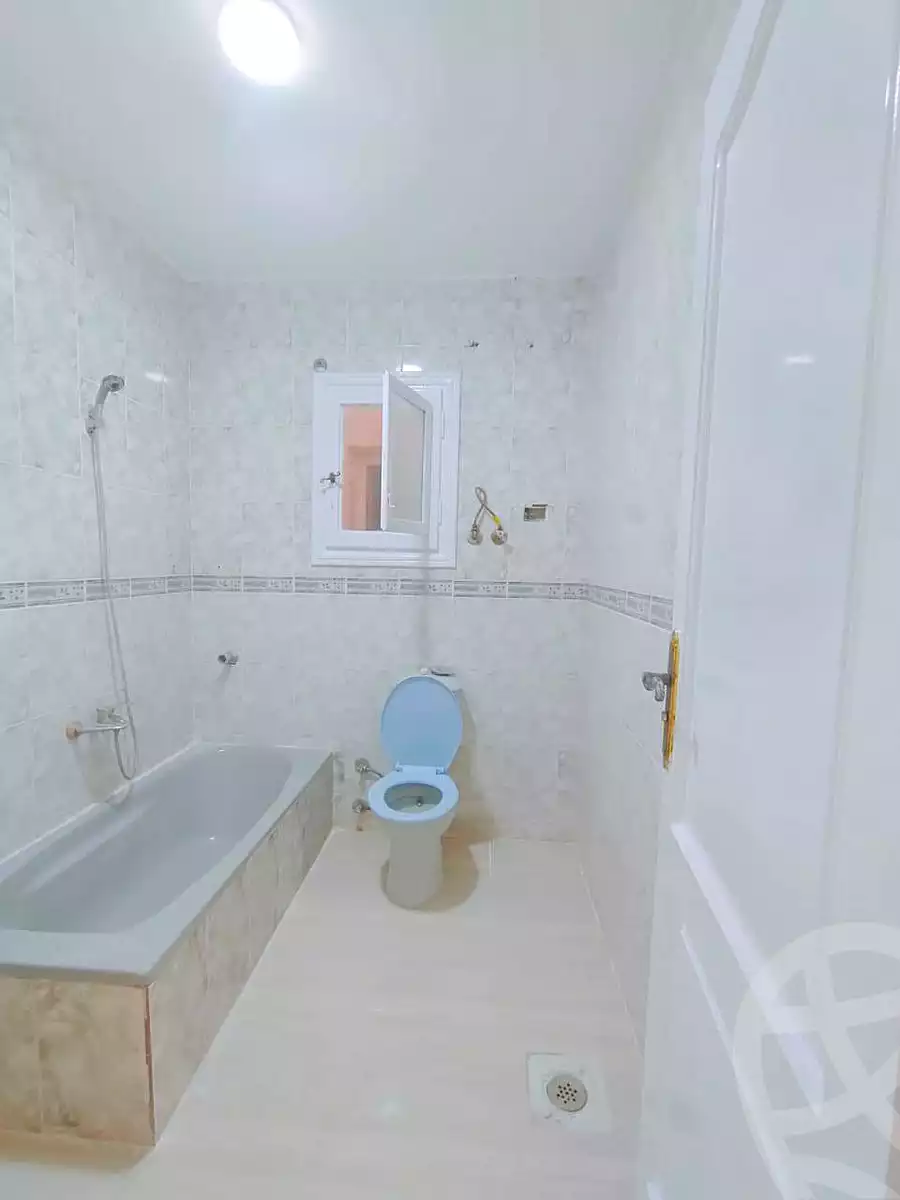 https://aqarmap.com.eg/en/listing/7150695-for-sale-alexandria-al-agamy