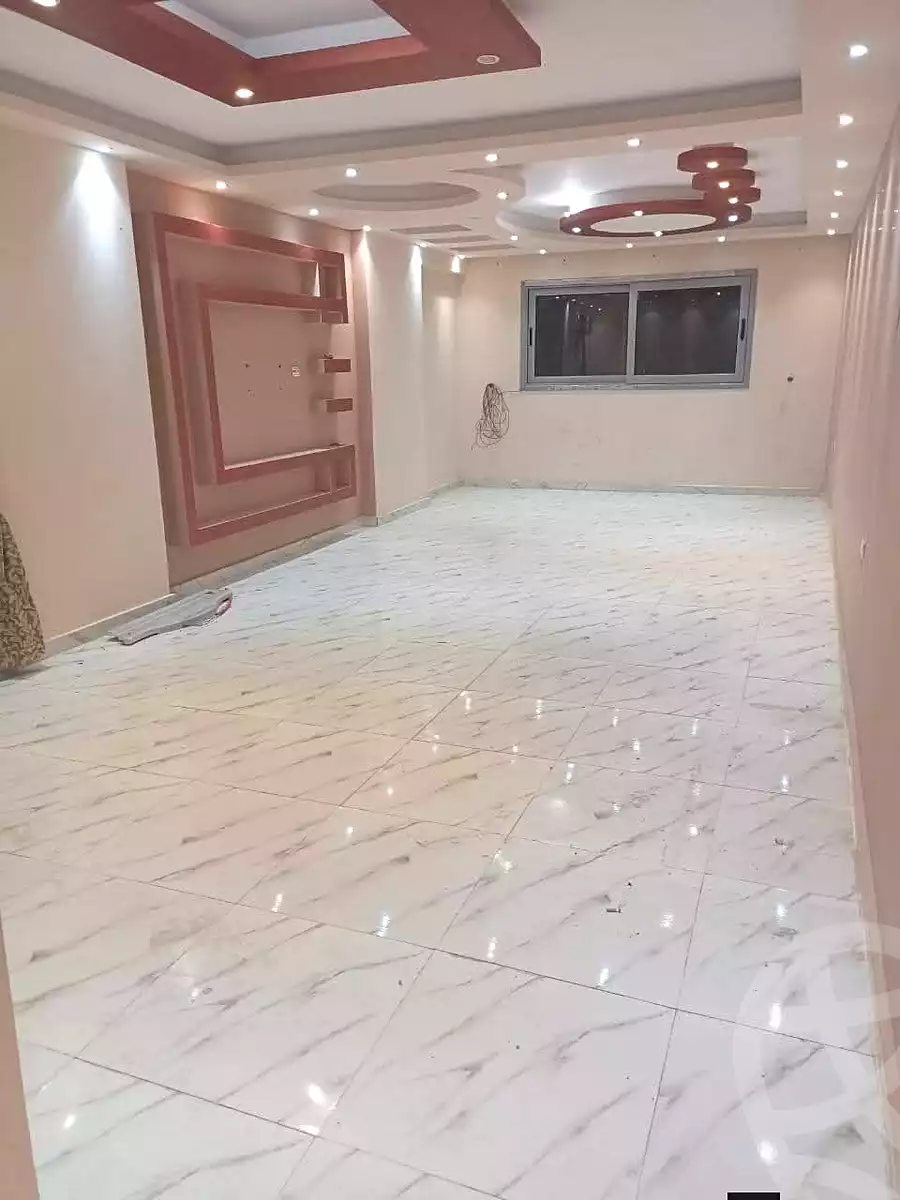 https://aqarmap.com.eg/ar/listing/7151075-for-rent-cairo-helwan-kwrnysh-hlwn