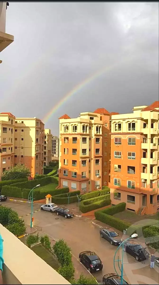 https://aqarmap.com.eg/ar/listing/7151047-for-sale-cairo-6th-of-october-hadaeq-october-compounds-rehab-october
