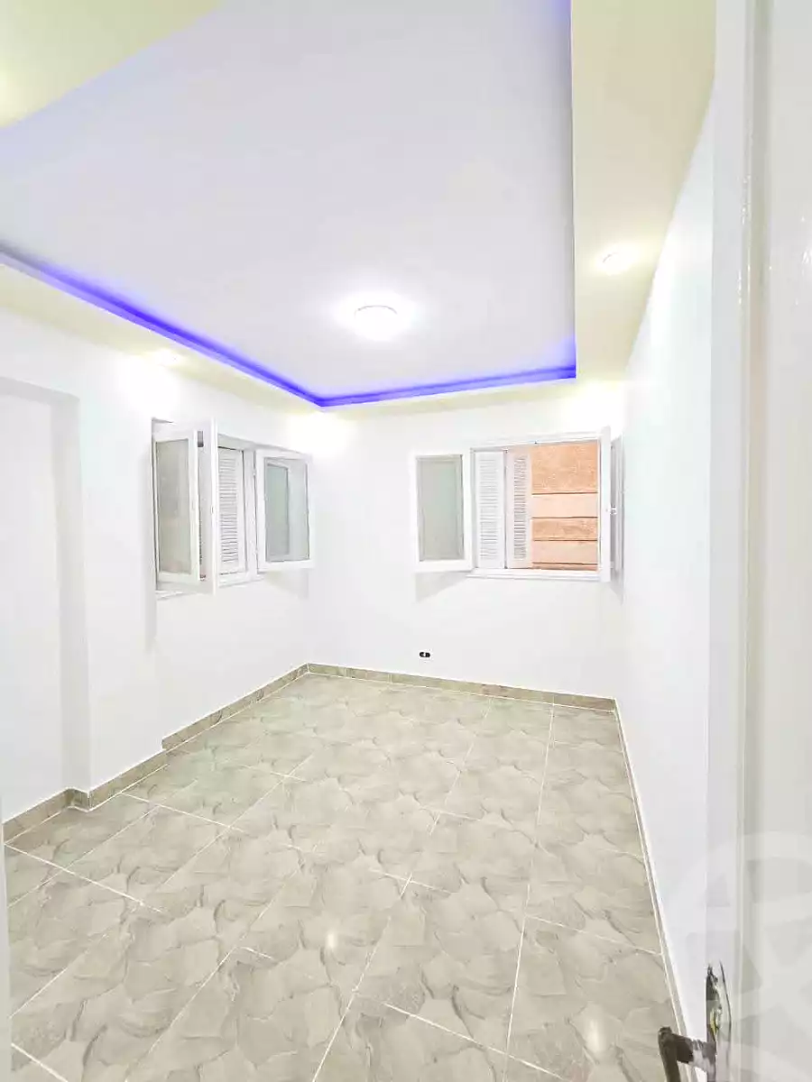 https://aqarmap.com.eg/ar/listing/7151382-for-sale-alexandria-al-agamy-shataa-el-nakheel
