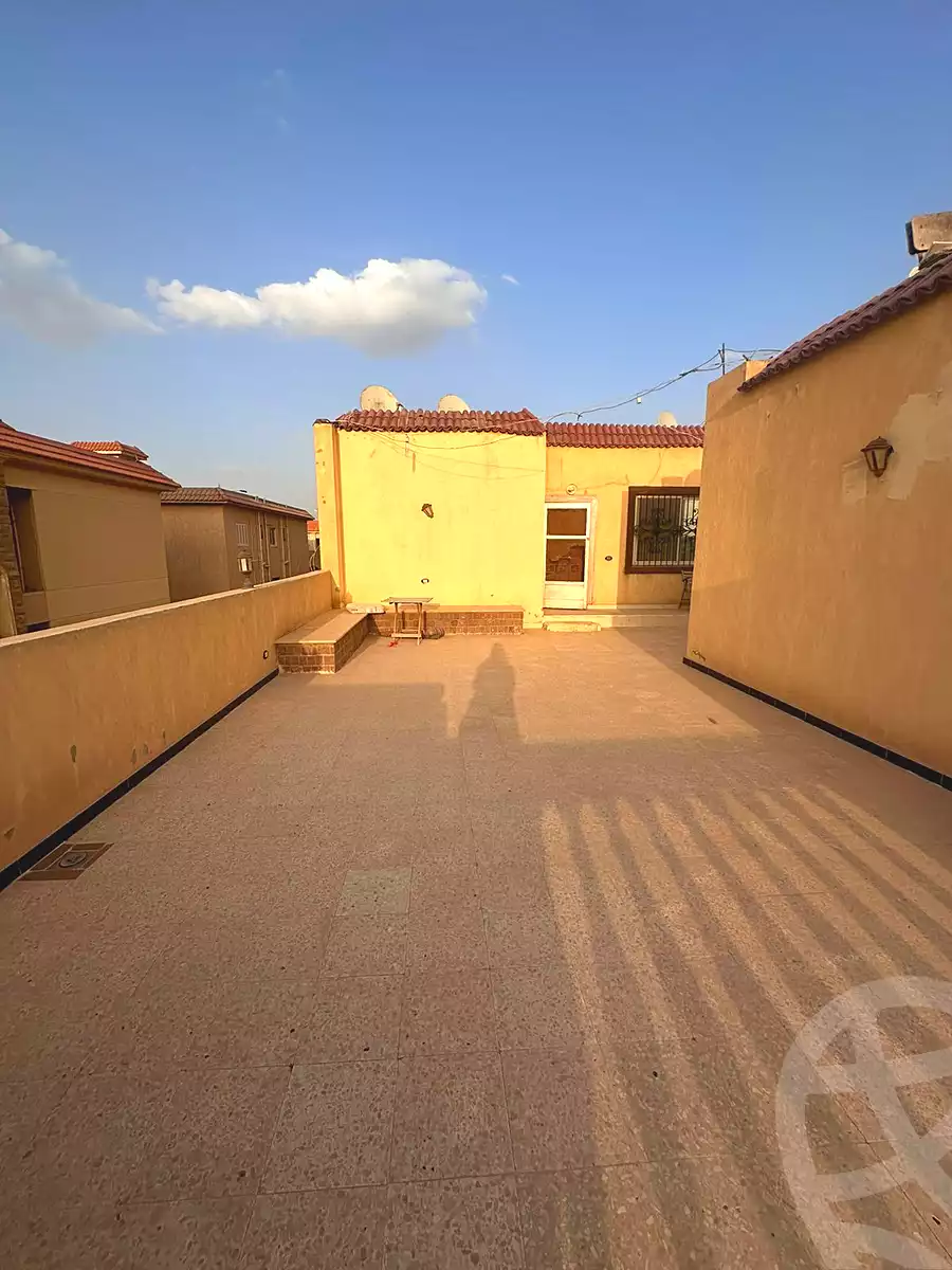 https://aqarmap.com.eg/en/listing/7151406-for-sale-cairo-new-cairo-ganob-el-akadamiya-south-academy-b-taha-hussein-st