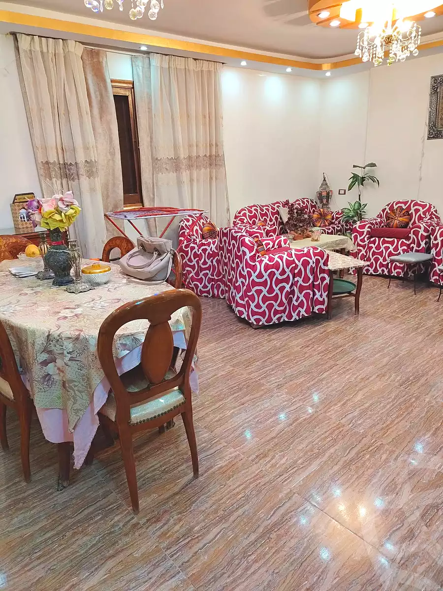 https://aqarmap.com.eg/en/listing/7151475-for-sale-cairo-ain-shams-ahmed-esmat-st