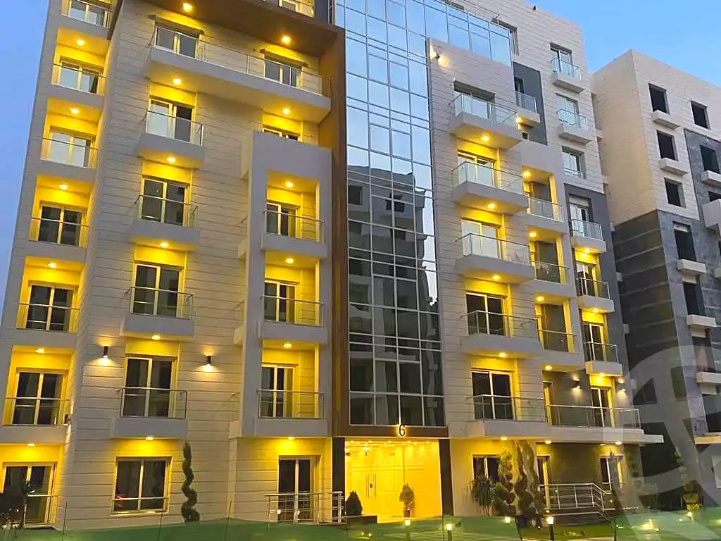 https://aqarmap.com.eg/en/listing/7151887-for-sale-cairo-new-administrative-capital-r7-oia