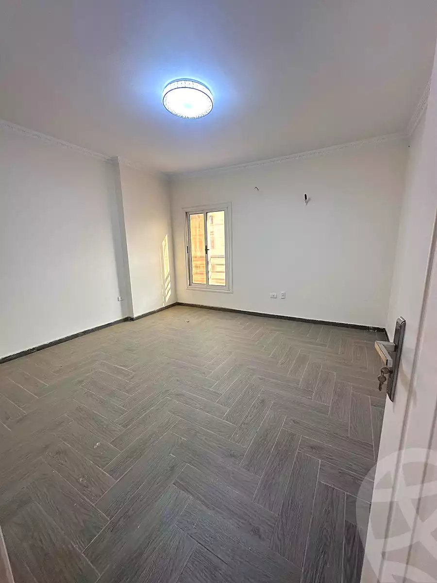 https://aqarmap.com.eg/ar/listing/7151942-for-rent-cairo-new-cairo-south-investors-el-nasr-st
