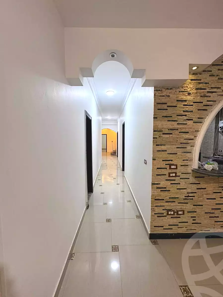 https://aqarmap.com.eg/ar/listing/7152017-for-rent-cairo-new-cairo-ganob-el-akadamiya-south-academy-h-mosaab-ibn-omair-st