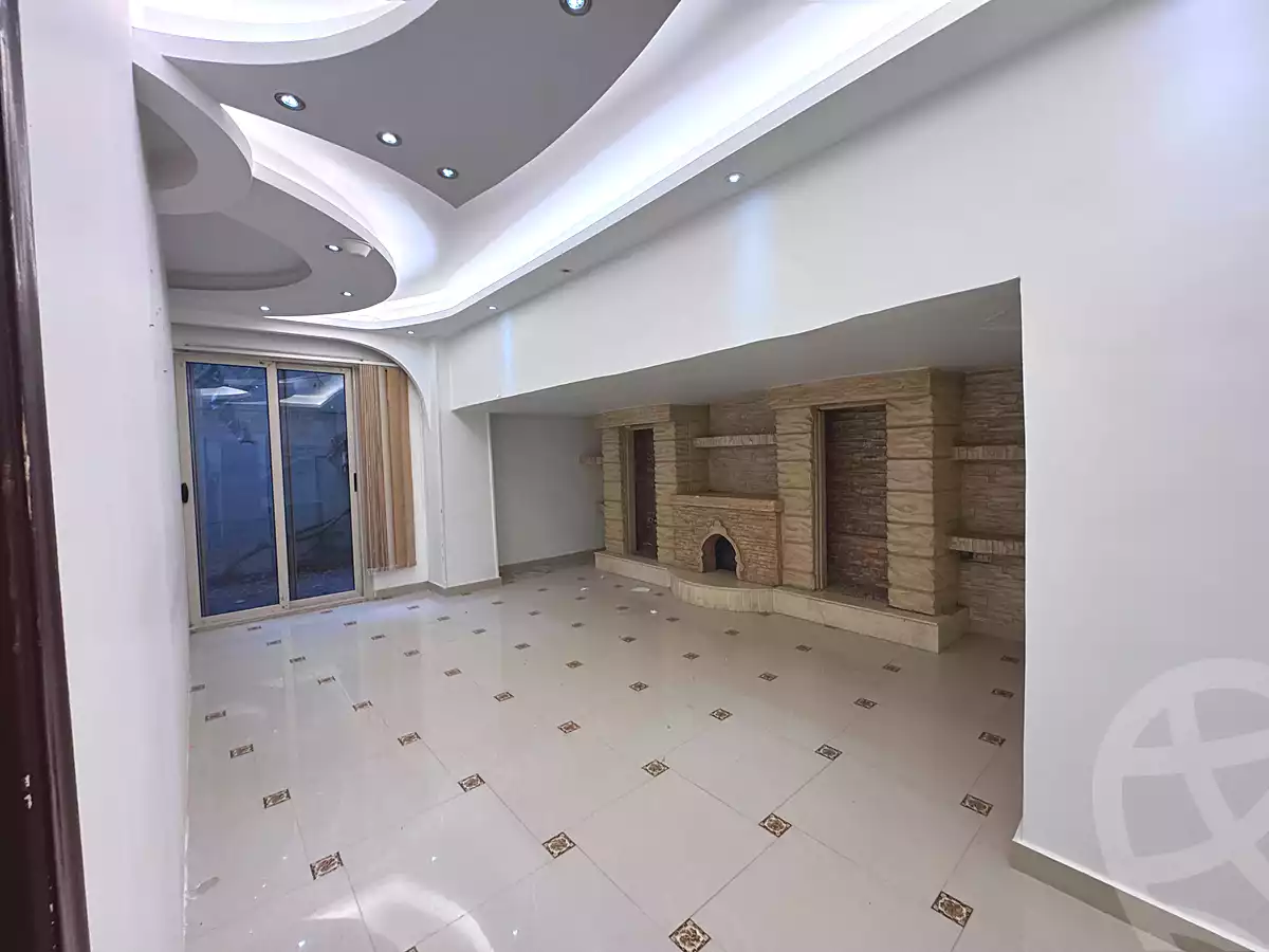 https://aqarmap.com.eg/ar/listing/7152017-for-rent-cairo-new-cairo-ganob-el-akadamiya-south-academy-h-mosaab-ibn-omair-st