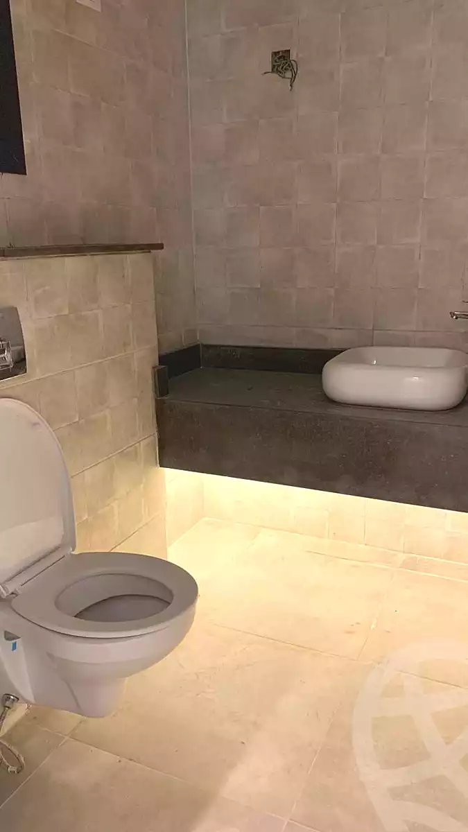https://aqarmap.com.eg/en/listing/7152036-for-sale-cairo-new-cairo-compounds-trio-gardens
