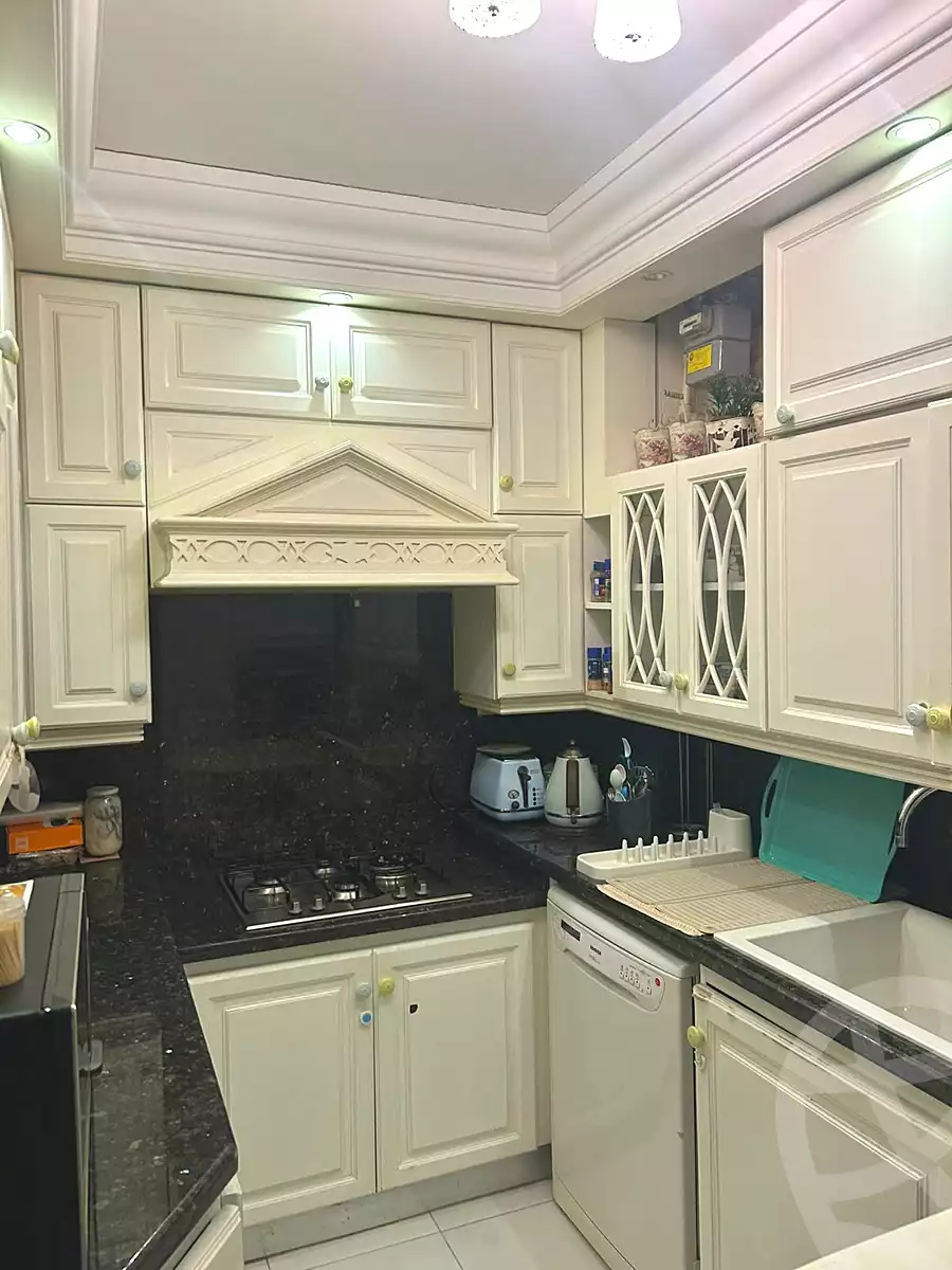 https://aqarmap.com.eg/ar/listing/7152050-for-sale-cairo-new-cairo-lrhb-city-phase-5