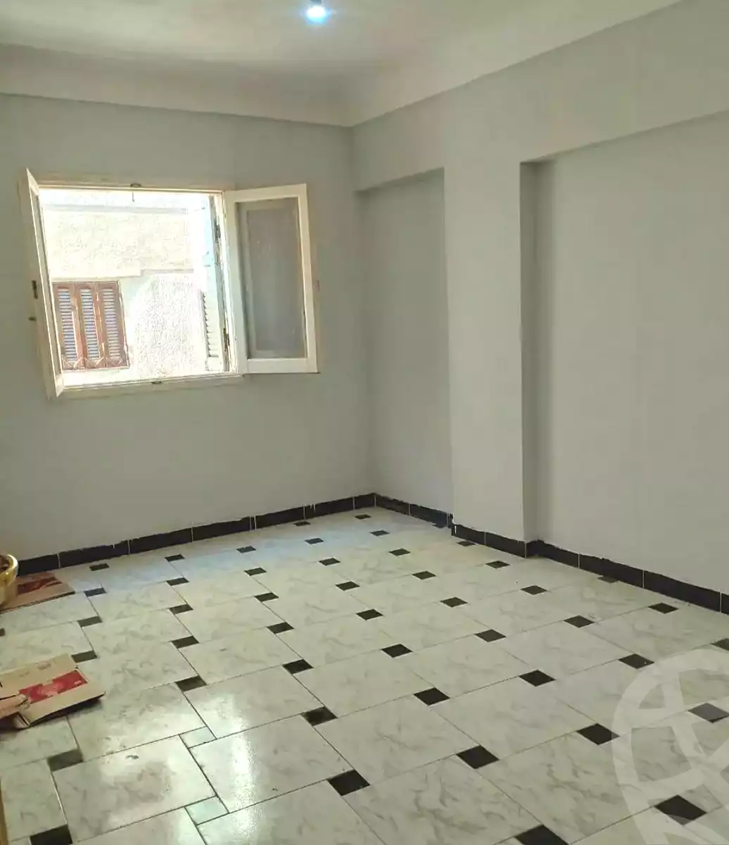 https://aqarmap.com.eg/en/listing/7152168-for-rent-alexandria-al-agamy-el-hanouvel-kasr-al-quiri-st-1