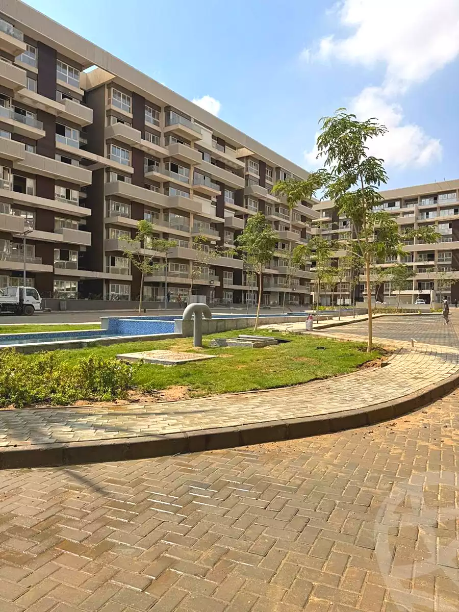 https://aqarmap.com.eg/en/listing/7152210-for-sale-cairo-new-administrative-capital-r7-scenario