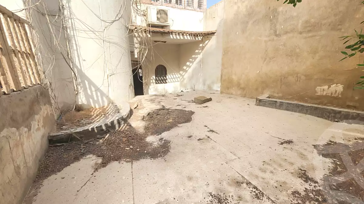 https://aqarmap.com.eg/en/listing/7151894-for-sale-cairo-mokattam-lhdb-l-ly-shareaa-9