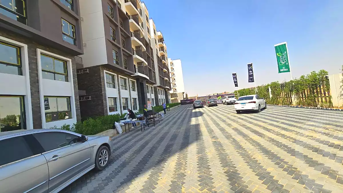 https://aqarmap.com.eg/ar/listing/7152368-for-sale-cairo-new-administrative-capital-r7-green-avenue