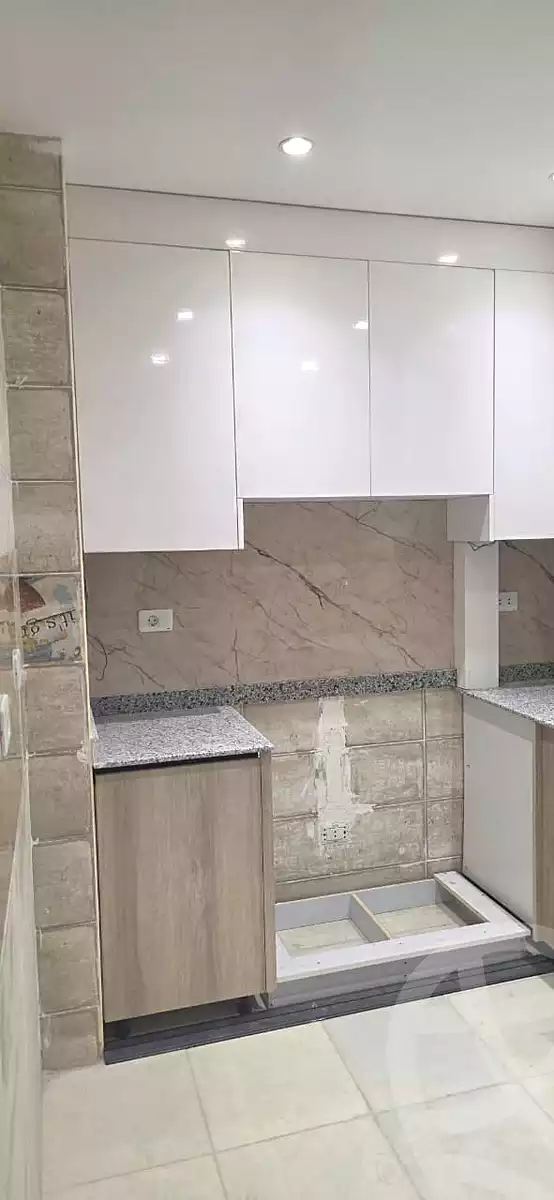 https://aqarmap.com.eg/ar/listing/7152531-for-rent-cairo-el-sheikh-zayed-city-compounds-jn-2