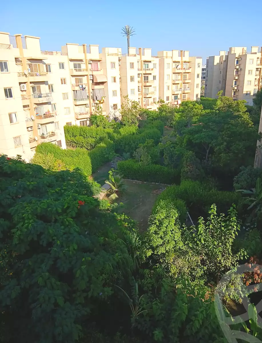 https://aqarmap.com.eg/ar/listing/7152554-for-rent-cairo-6th-of-october-el-ahyaa-neighborhood-12th-street-6