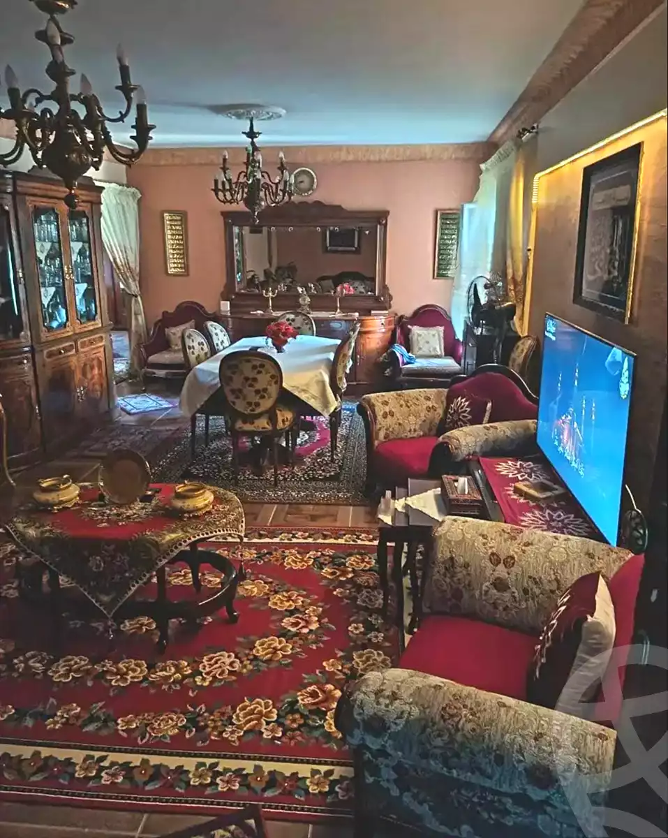 https://aqarmap.com.eg/ar/listing/7152581-for-sale-alexandria-moharram-bey-kanal-al-mahmoudeya-al-bahri-st