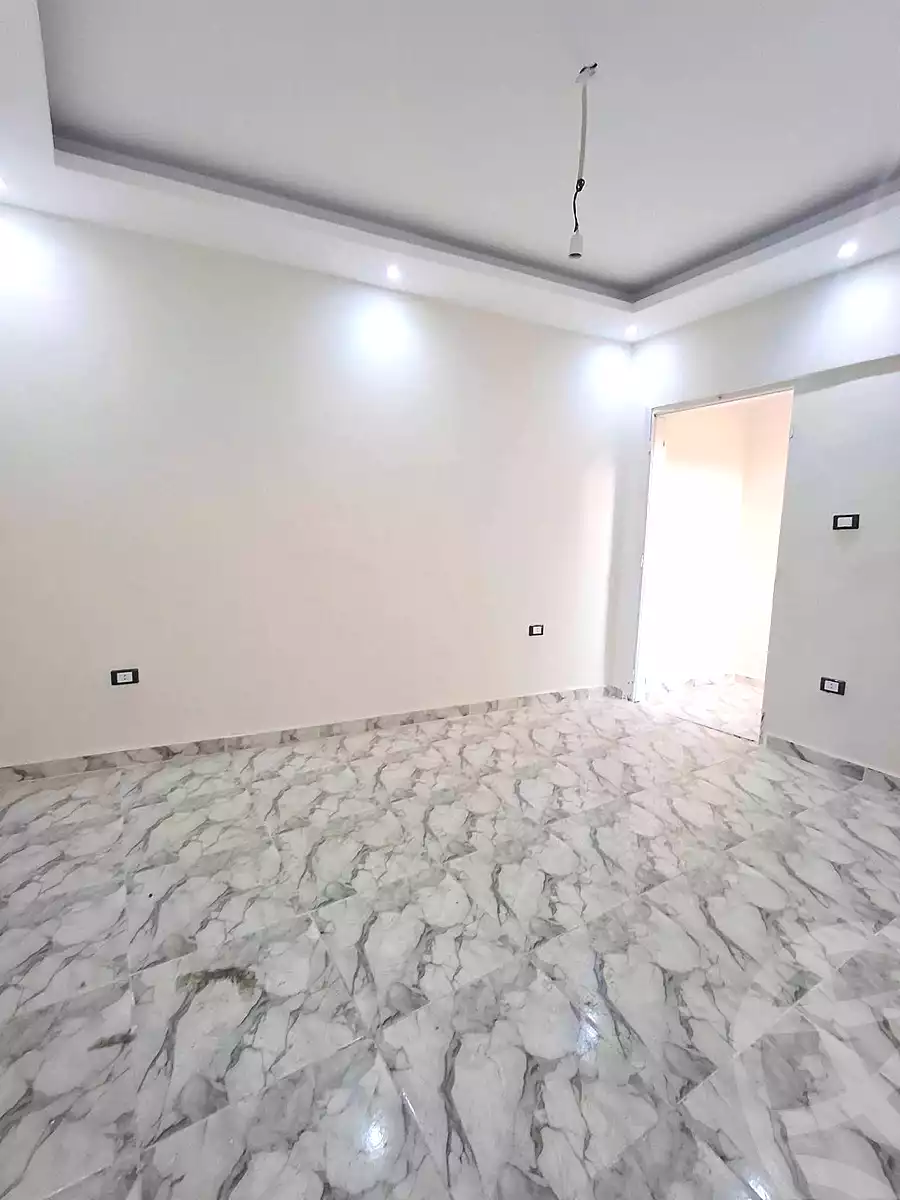 https://aqarmap.com.eg/ar/listing/7152712-for-sale-alexandria-al-agamy-lbytsh-el-bostan-st