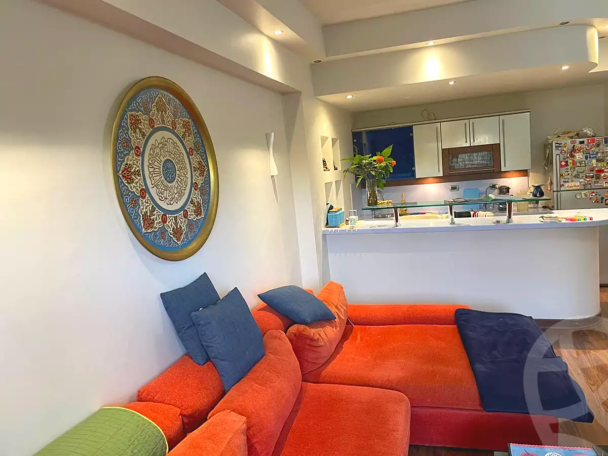 https://aqarmap.com.eg/ar/listing/7152791-for-sale-cairo-new-cairo-ganob-el-akadamiya-south-academy-a-zaid-ebn-haretha-st