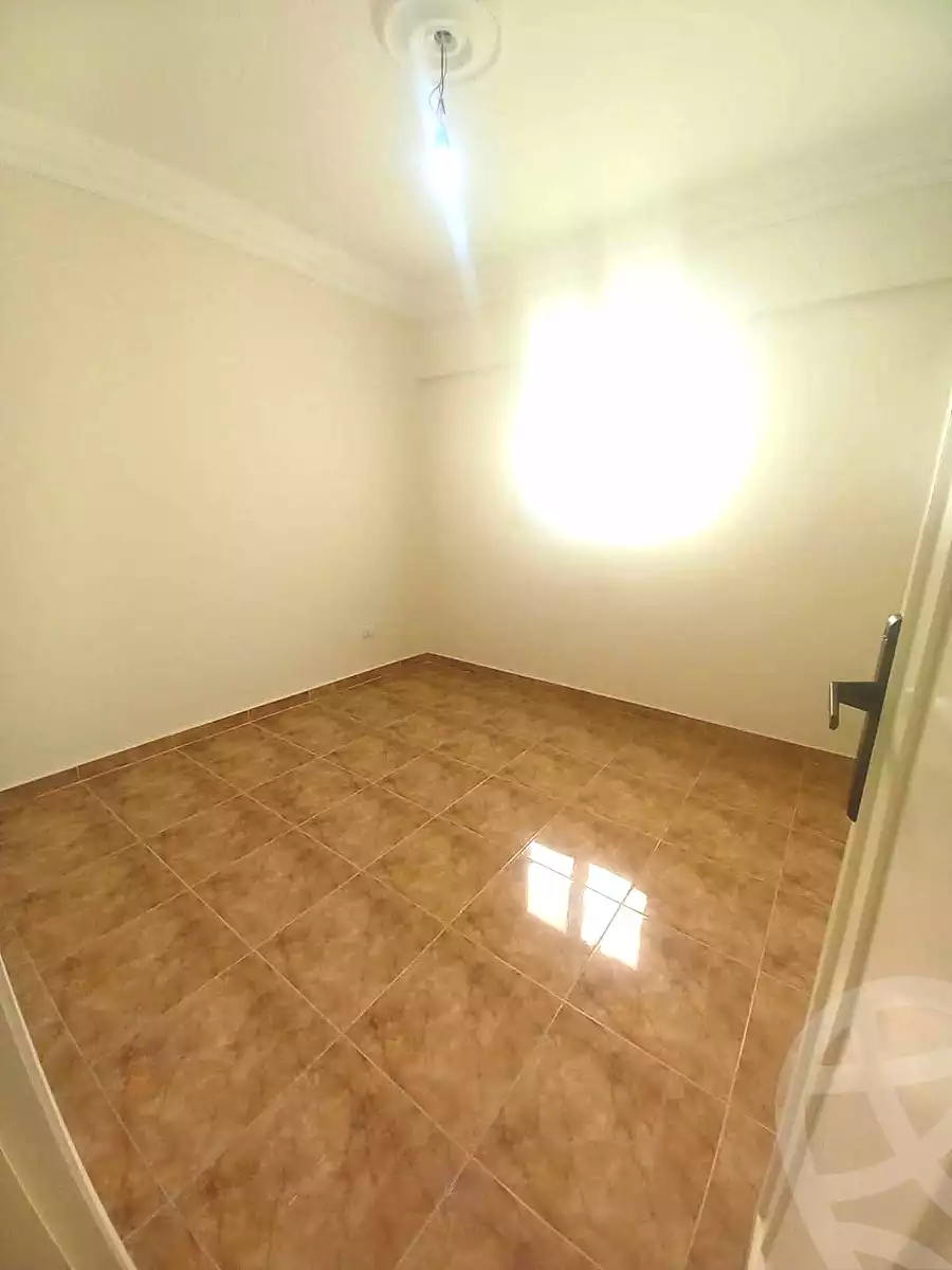https://aqarmap.com.eg/ar/listing/7153001-for-sale-alexandria-sydy-bshr-sydy-bshr-bhry