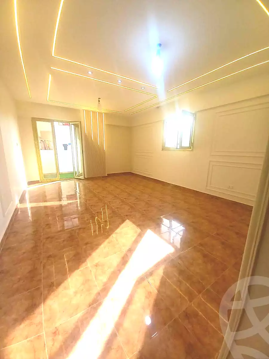 https://aqarmap.com.eg/ar/listing/7153001-for-sale-alexandria-sydy-bshr-sydy-bshr-bhry