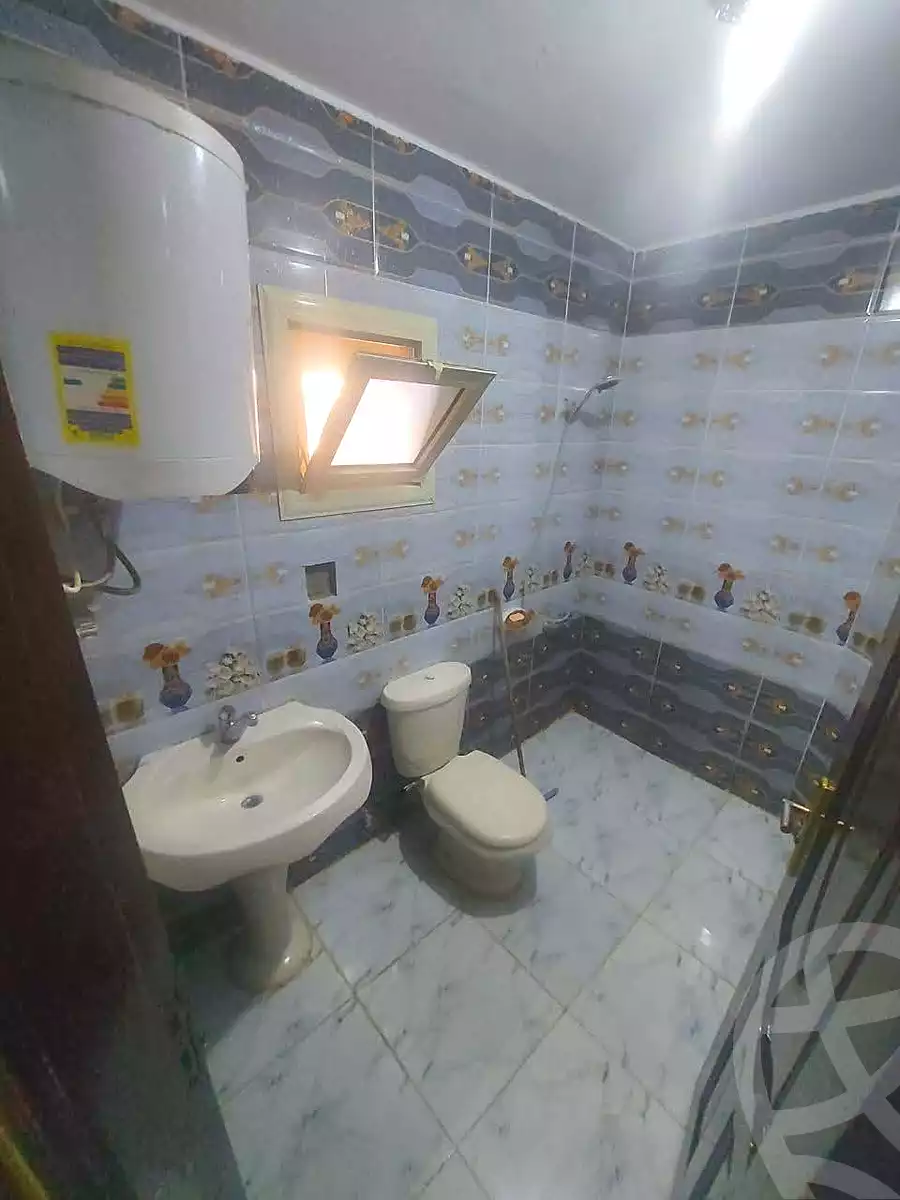 https://aqarmap.com.eg/en/listing/7153140-for-sale-cairo-helwan-helwan-el-sharkeya-ismael-kamel-st