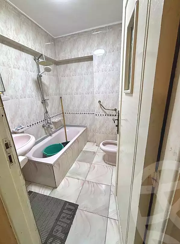 https://aqarmap.com.eg/ar/listing/7153392-for-sale-alexandria-el-mandara-shr-jml-bd-lnsr
