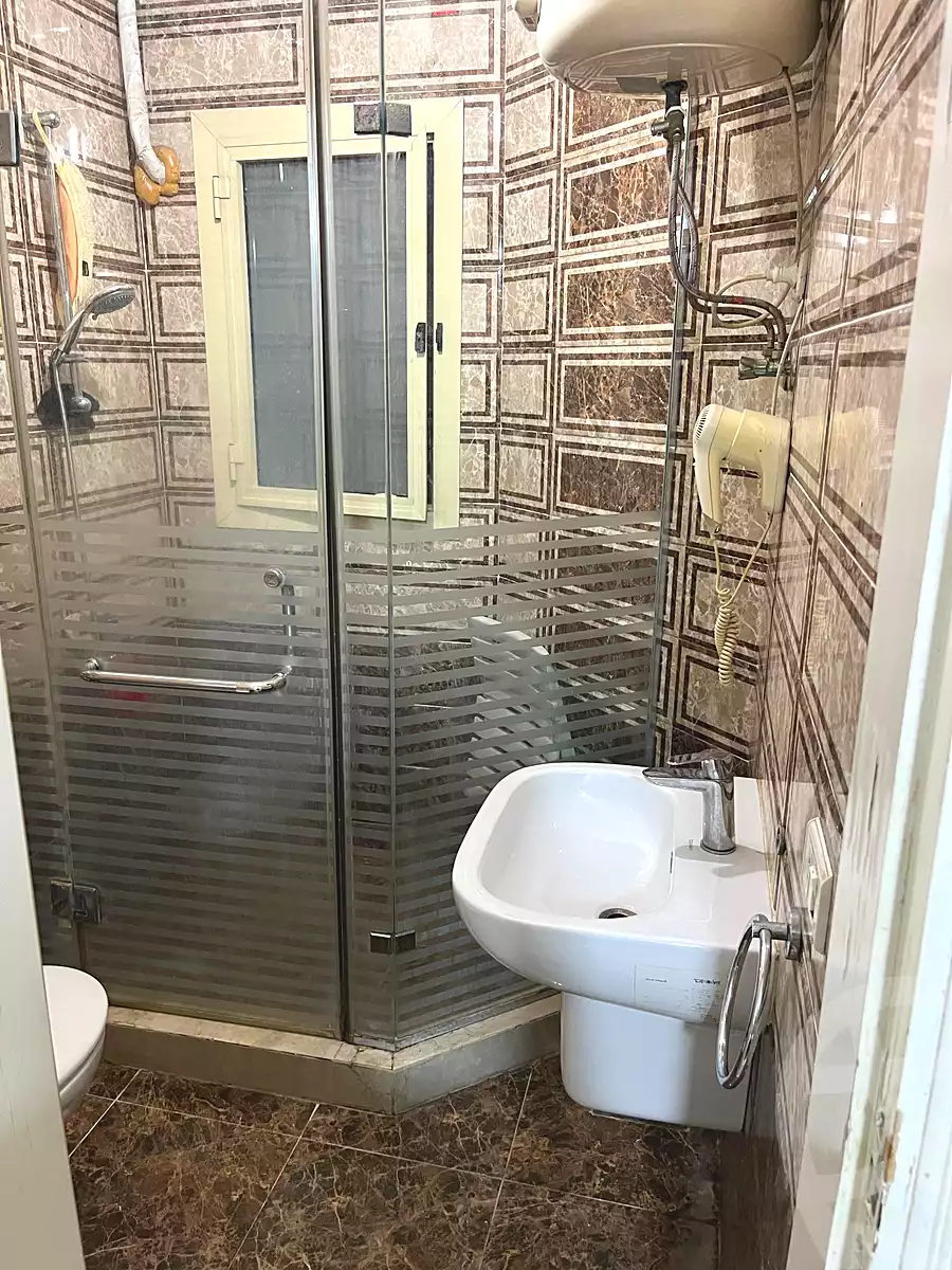 https://aqarmap.com.eg/ar/listing/7153383-for-sale-cairo-new-cairo-first-settlement-neighborhood-12-ismael-yassin-st