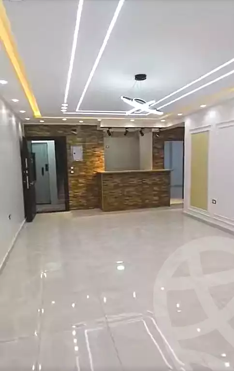 https://aqarmap.com.eg/en/listing/7153809-for-sale-cairo-helwan-hadayek-helwan-nile-corniche-st