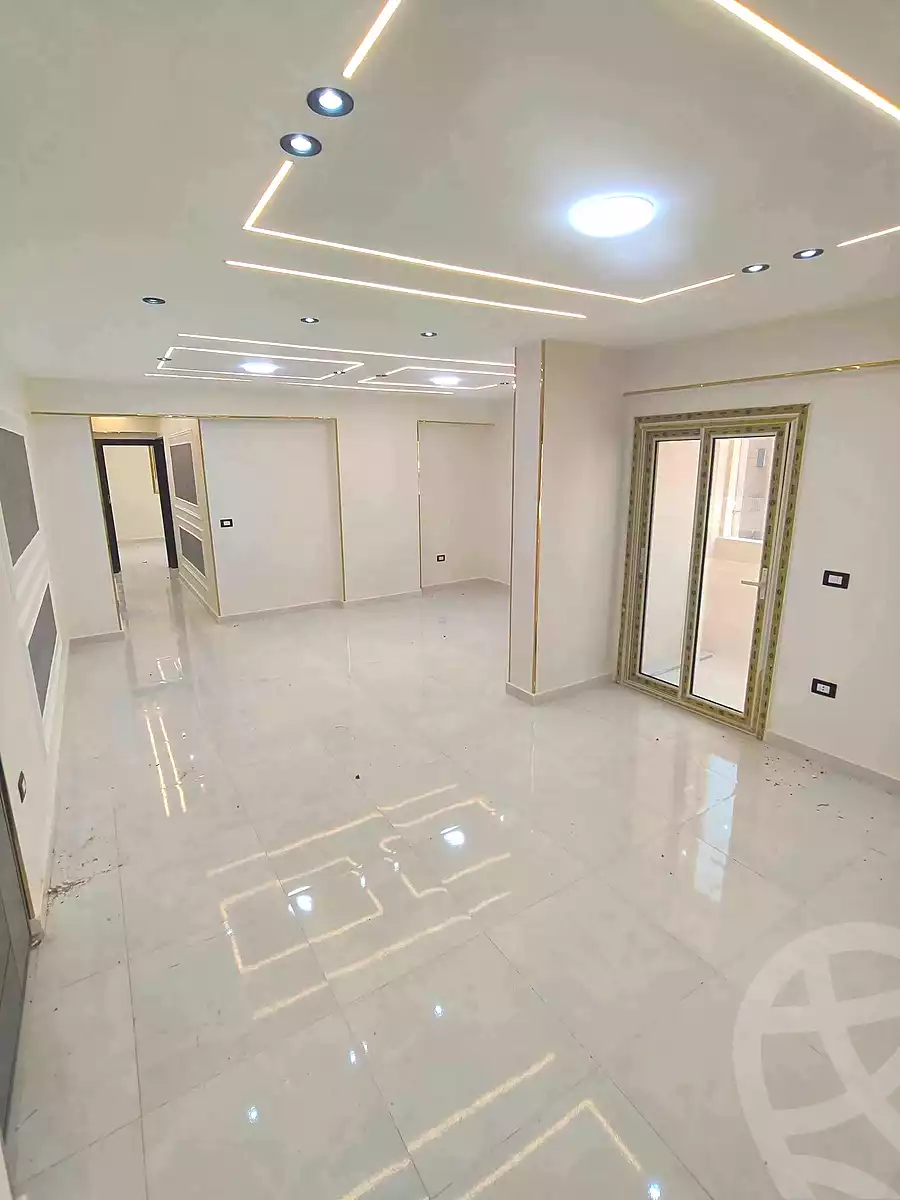 https://aqarmap.com.eg/en/listing/7153813-for-sale-alexandria-miami-mahmoud-el-isawy-st