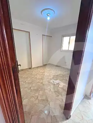 https://aqarmap.com.eg/en/listing/7153965-for-sale-alexandria-al-agamy-el-hanouvel-el-zahraa-city-st