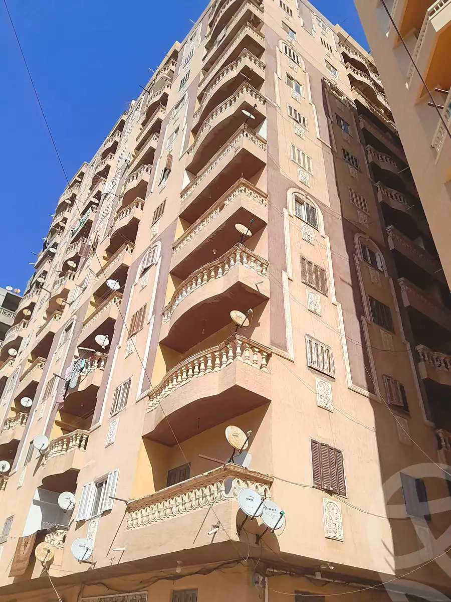 https://aqarmap.com.eg/ar/listing/7153997-for-sale-alexandria-al-agamy-el-hanouvel-el-zahraa-city-st
