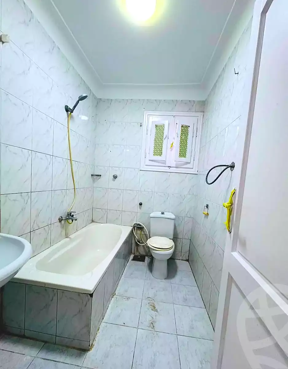 https://aqarmap.com.eg/ar/listing/7154042-for-sale-alexandria-al-agamy-shataa-el-nakheel