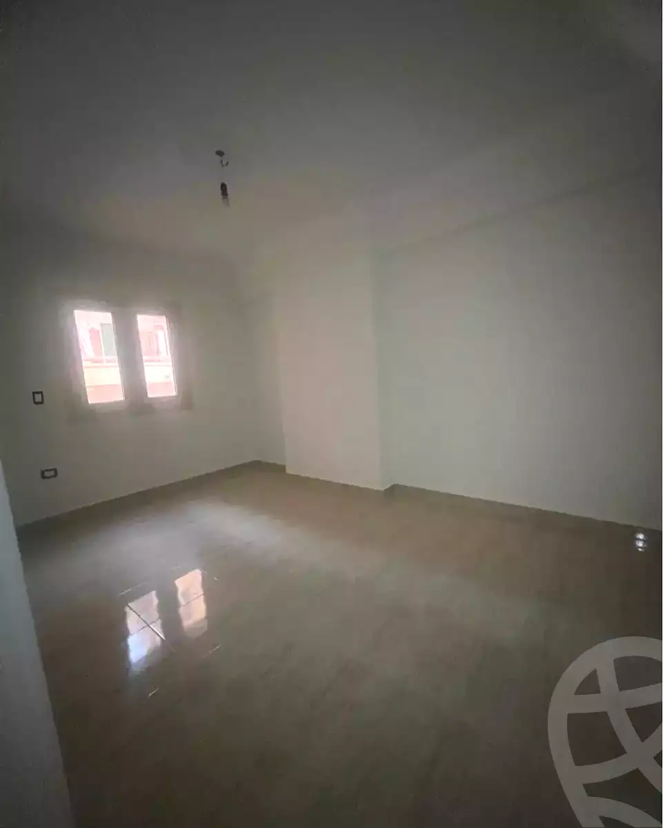 https://aqarmap.com.eg/ar/listing/7154071-for-sale-alexandria-camp-cesar