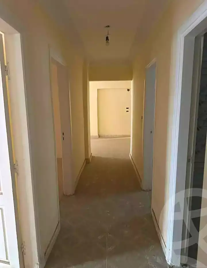 https://aqarmap.com.eg/en/listing/7154225-for-sale-alexandria-al-agamy-el-hanouvel-radwan-st