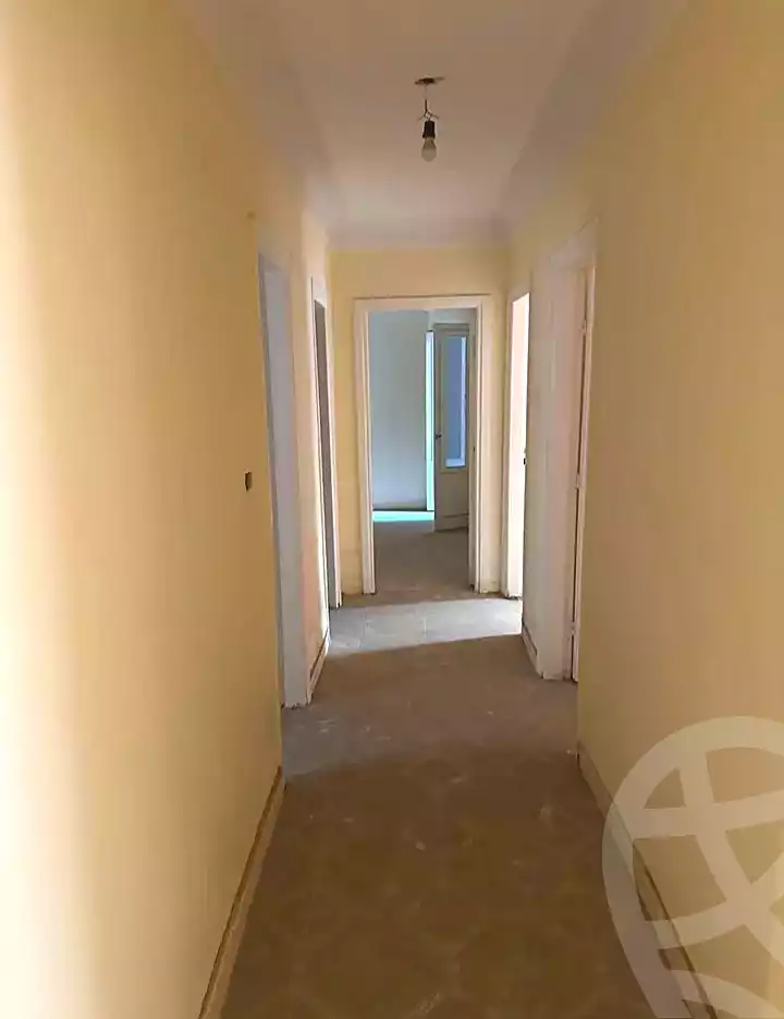 https://aqarmap.com.eg/en/listing/7154225-for-sale-alexandria-al-agamy-el-hanouvel-radwan-st