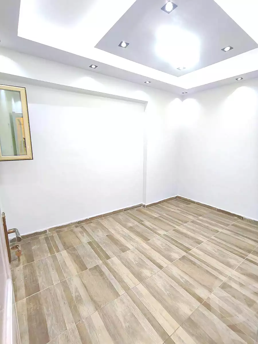 https://aqarmap.com.eg/ar/listing/7154232-for-sale-alexandria-sydy-bshr-sydy-bshr-bhry-shr-khld-bn-lwlyd
