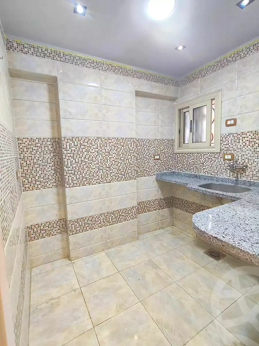 https://aqarmap.com.eg/ar/listing/7154232-for-sale-alexandria-sydy-bshr-sydy-bshr-bhry-shr-khld-bn-lwlyd