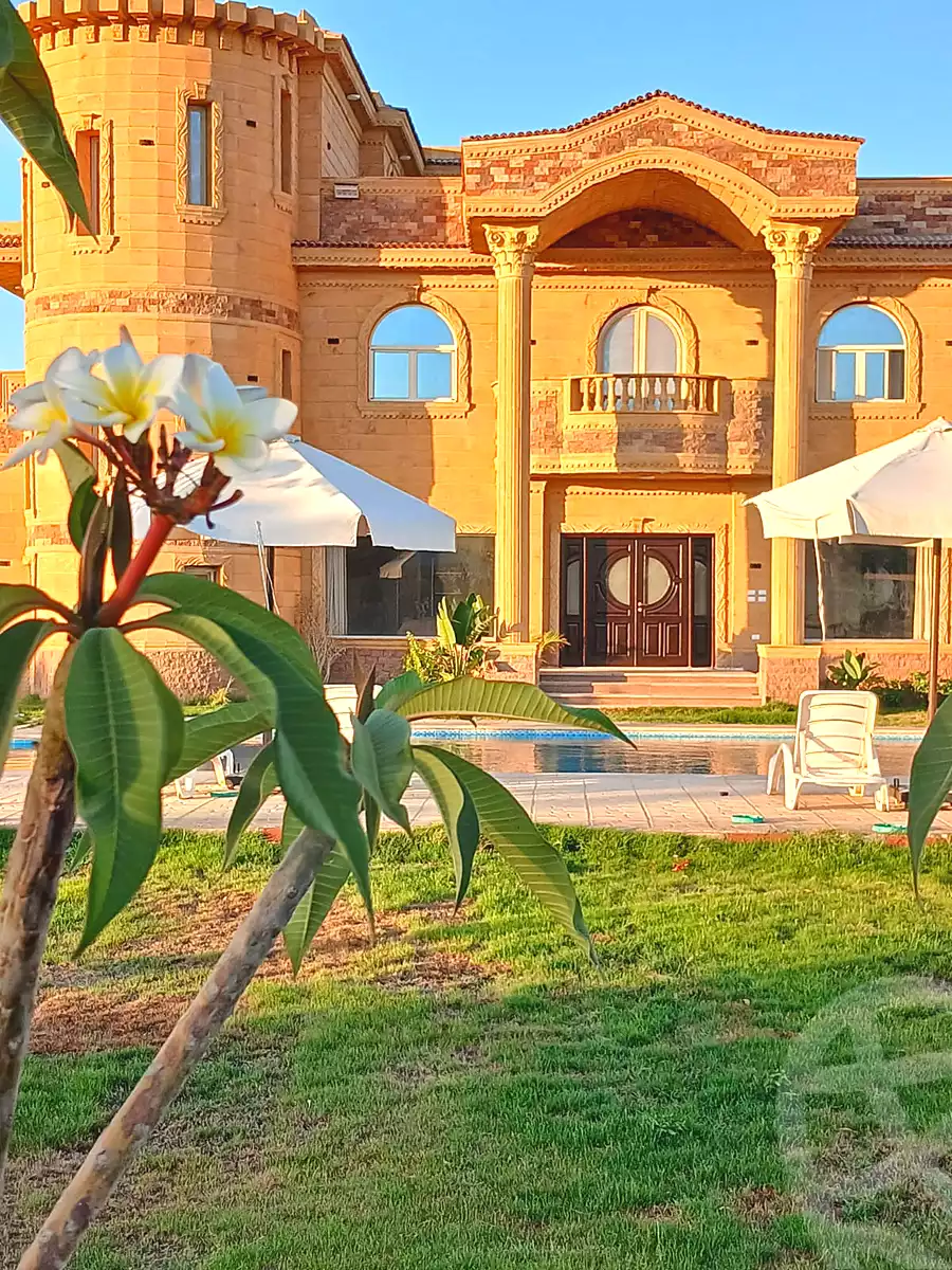 https://aqarmap.com.eg/ar/listing/7154513-for-rent-cairo-el-sheikh-zayed-city-lshykh-zyd-ljdyd-el-reef-el-oroby